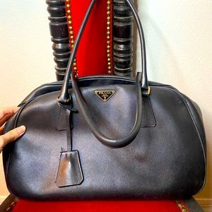 Authentic Prada Handbag 🖤